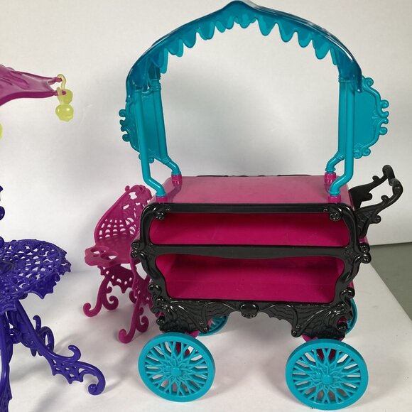 Monster High‎ Scaris City Of Frights Cafe Cart Furniture Set, No Accessories - Picture 5 of 6